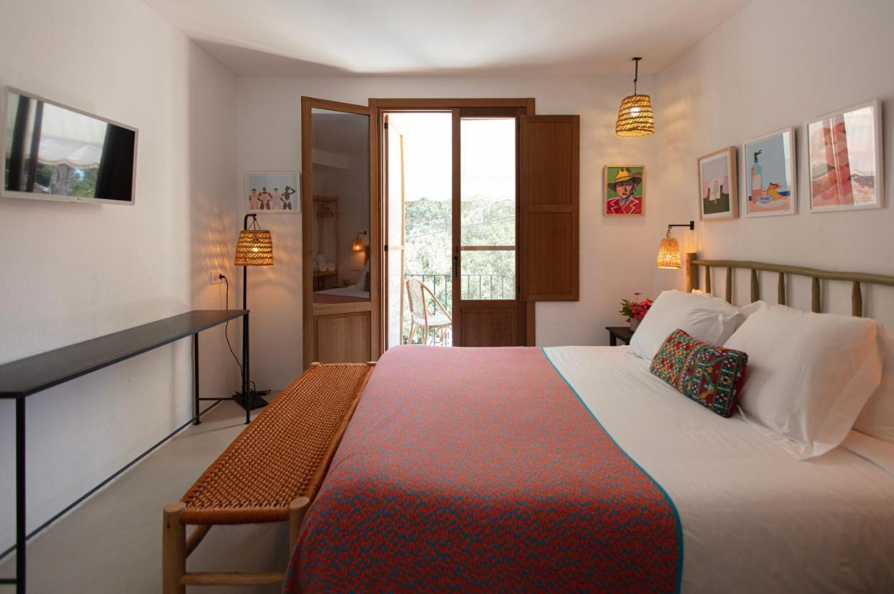 Hostal Mar Y Sal (Adults Only) Sant Josep de sa Talaia Exterior photo
